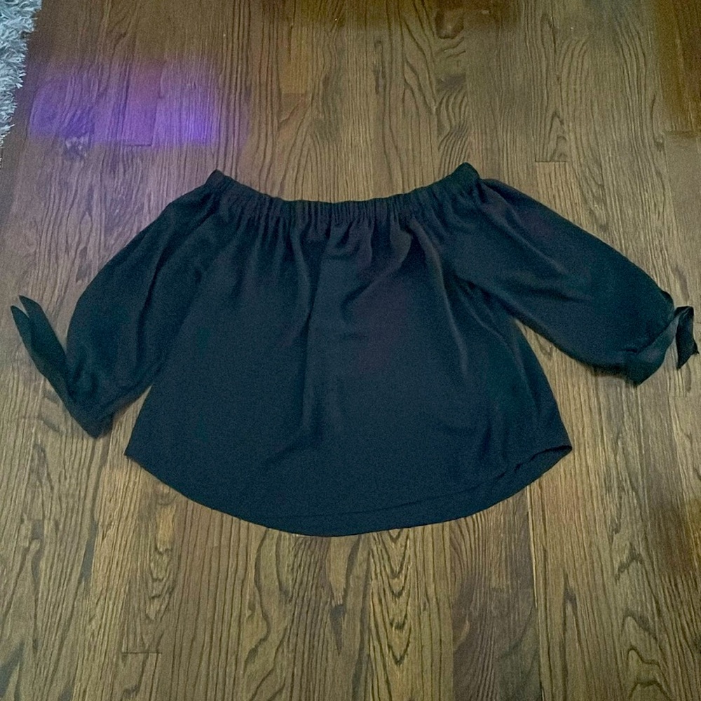 Womens Express top